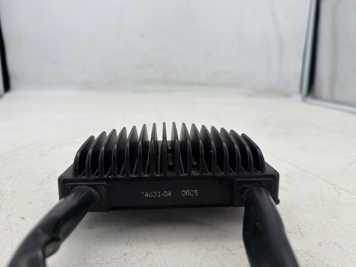 2005 Harley Dyna Wide Glide FXDWG OEM Voltage Regulator Rectifier