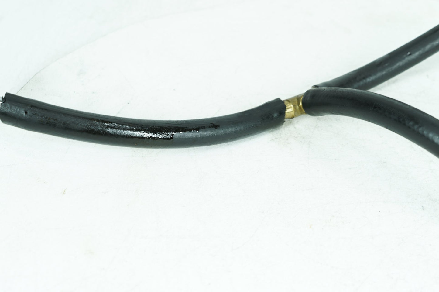 2000 - 2006 Harley-Davidson Softail Deuce Cooling Oil Pressure Pipe Line