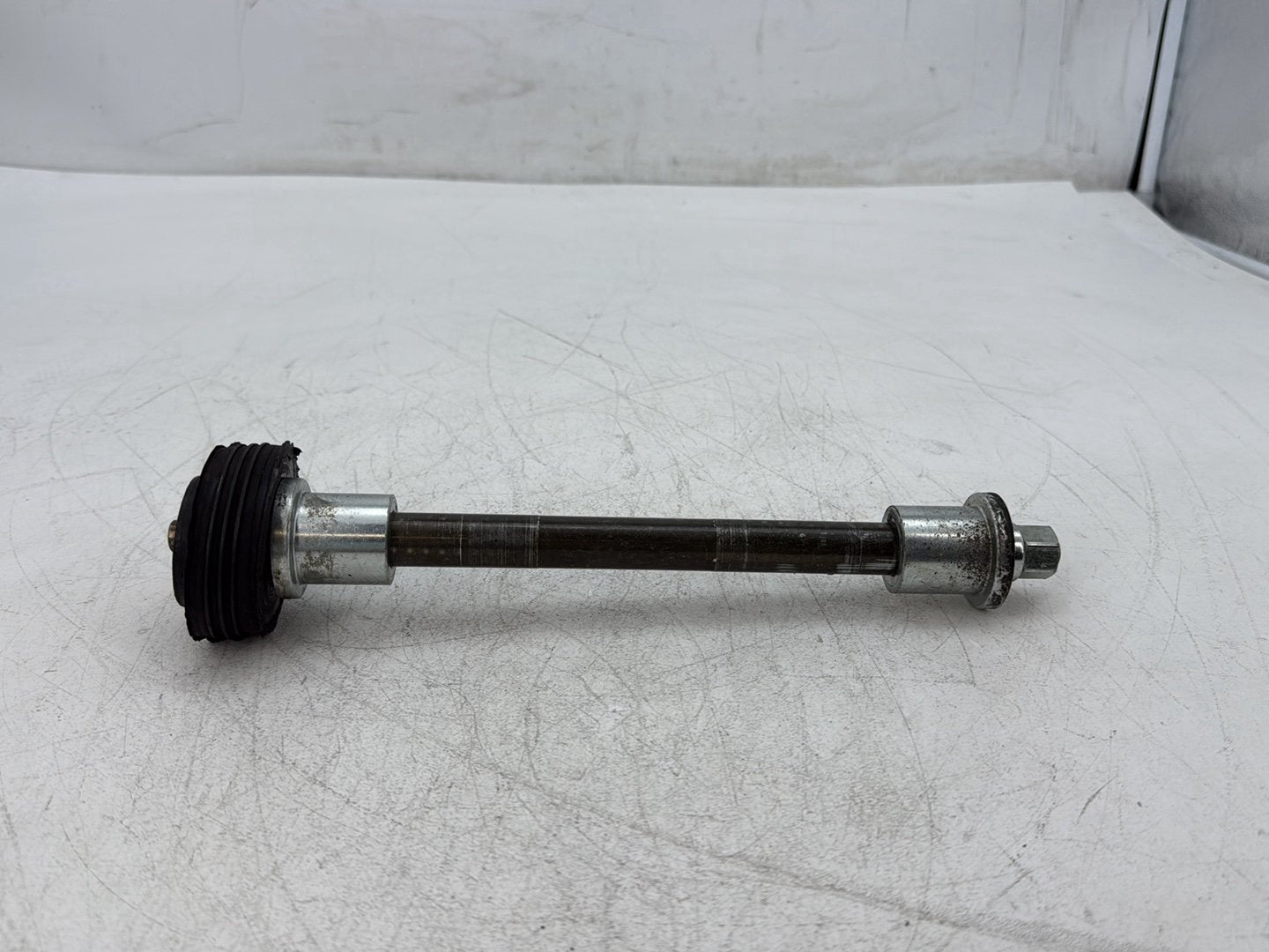 2005 Harley Electra Glide Touring Ultra FLHTCUI OEM Rear Fork Swingarm Pivot Bolt Shaft