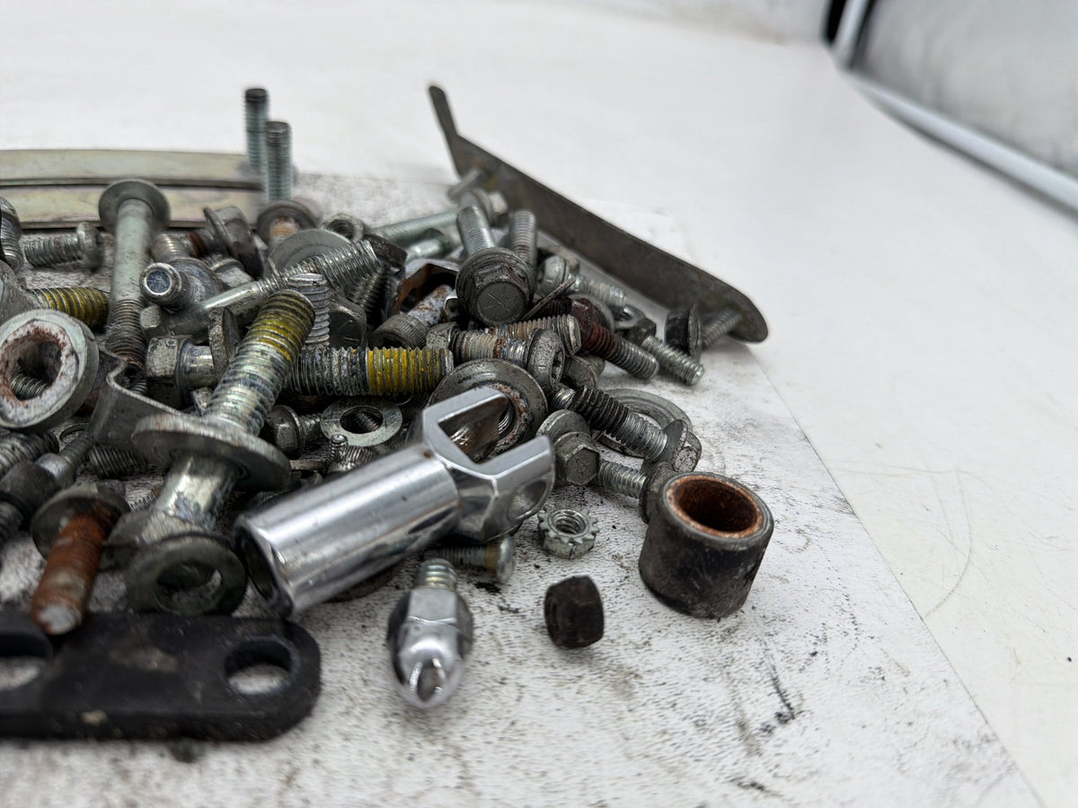 2006 Harley Softail Deuce FXSTDI OEM Hardware Bolts Nuts & Brackets