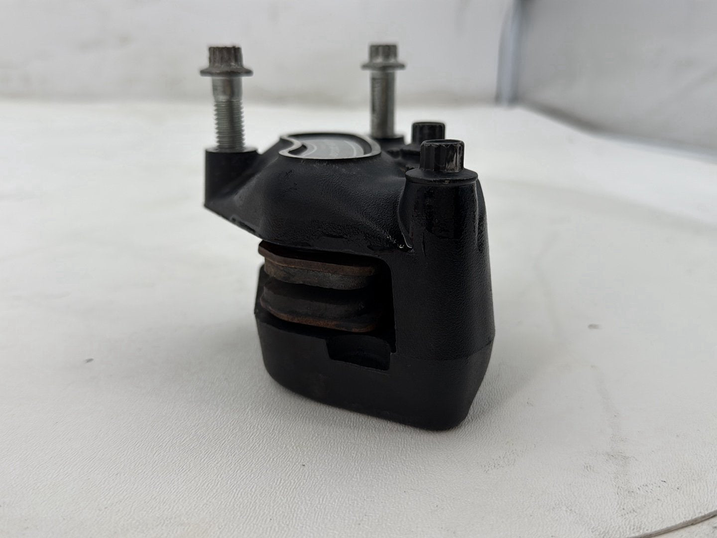 2007 Harley Street Glide Touring FLHX OEM Front Left 1 Brake Caliper