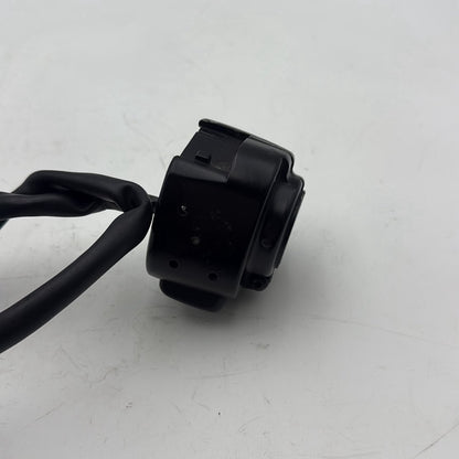 1999 - 2006 Harley-Davidson Softail Night Train Left Turn Signal Headlight Switches Controls  	71685-06A