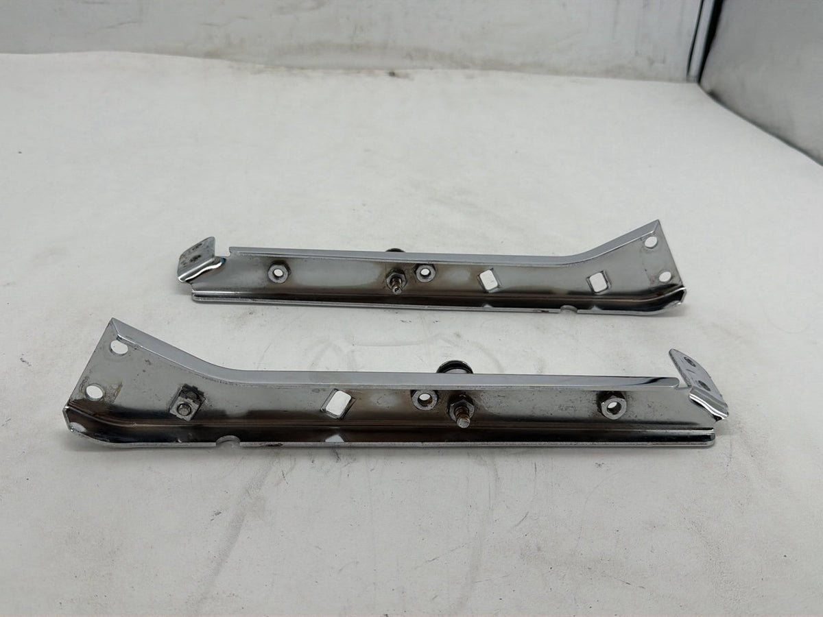 07 Harley Street Glide Touring OEM Left Right Saddlebag Fender Struts Brackets