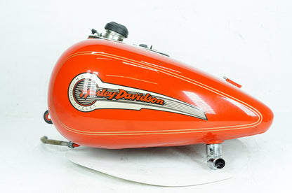 1999 - 2006 Harley-Davidson Touring Electra Glide Classic Fuel Gas Tank Gasoline Reservoir 61356-03