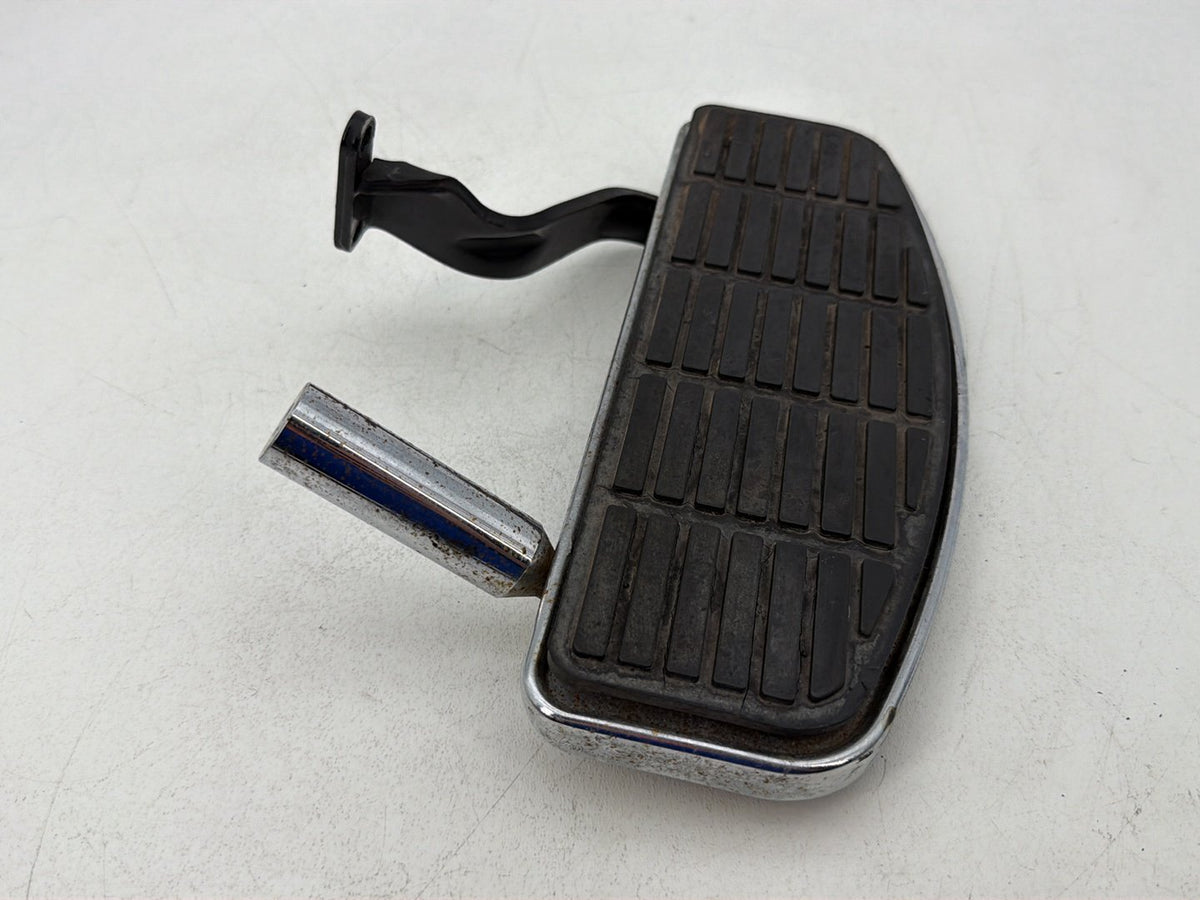 1996 Harley Softail FLSTC Heritage Classic OEM Left Driver 1 Floorboard Foot Rest