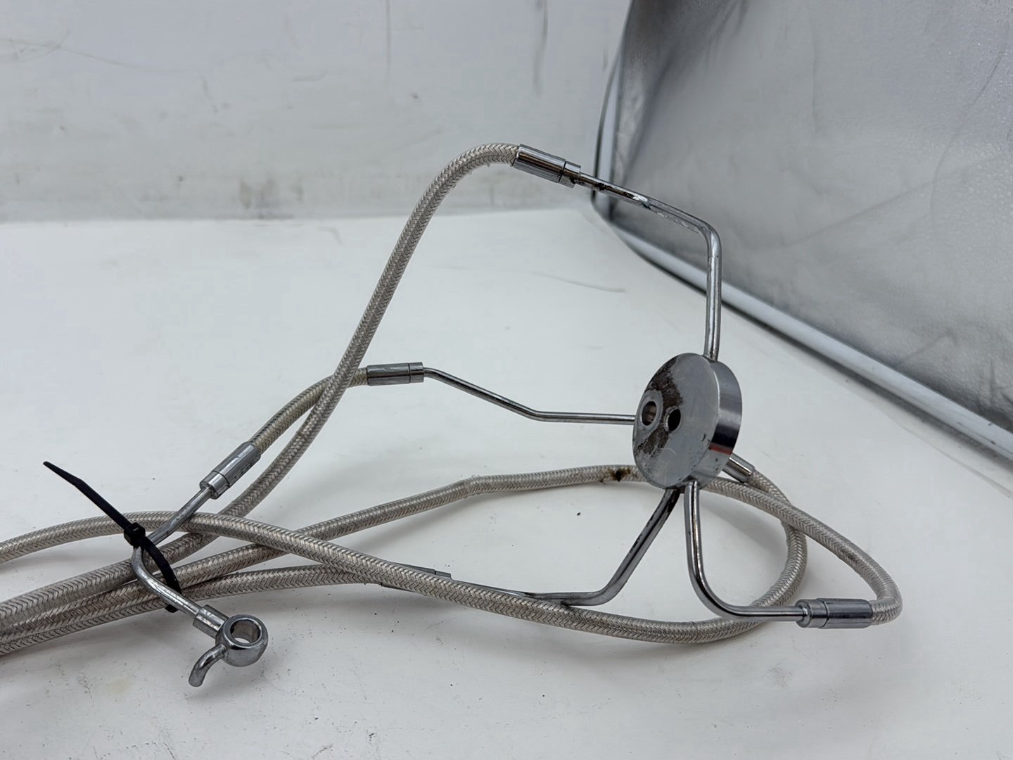 2011 Harley Road King Touring FLHRC Classic OEM Front Brake Hose Line Pipe ABS