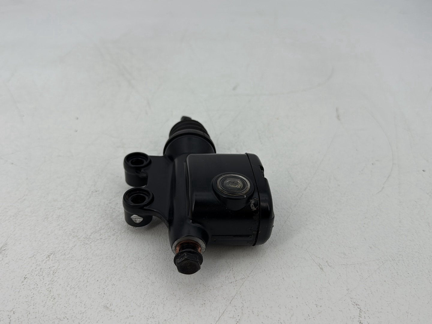 2019 - 2023 Harley-Davidson Touring Street Glide Rear Brake Master Cylinder Reservoir 41700028