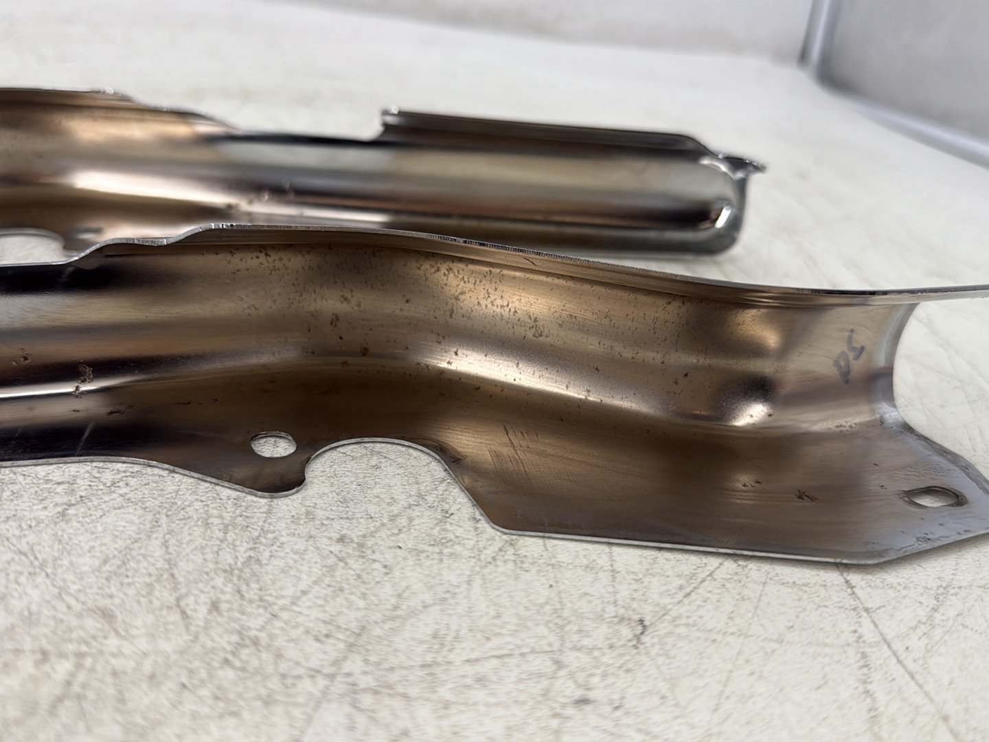 2006 Harley Road King Touring FLHRCI Classic OEM Left Right Saddlebag Fender Struts Brackets