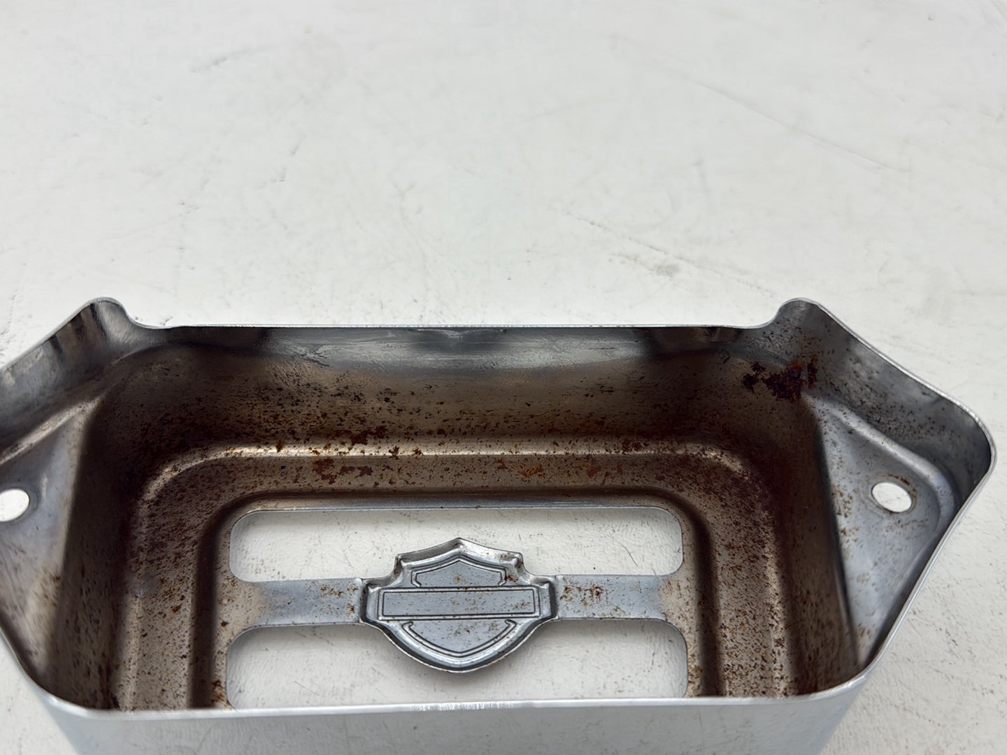 1999 - 2006 Harley-Davidson Touring CVO Screamin Eagle Road King Voltage Regulator Cover Guard 74543-00