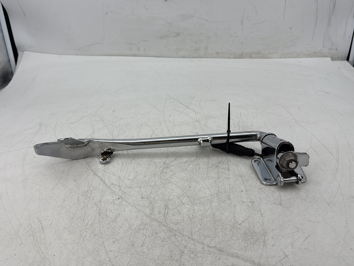 2005 Harley Electra Glide Touring Ultra FLHTCUI OEM Left Side Jiffy Kick Stand & Spring