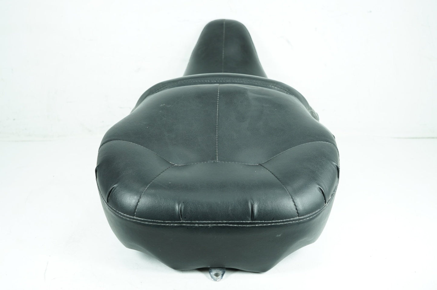 1999 - 2006 Harley-Davidson Touring Electra Glide Classic Passenger Rider Driver Seat Saddle 51703-05