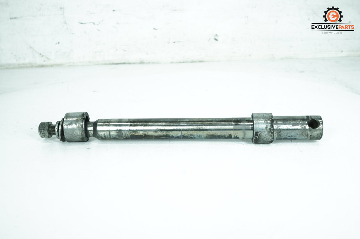 2003 Harley Touring FLHRCI Road King Classic OEM Front Wheel Axle Bolt Shaft