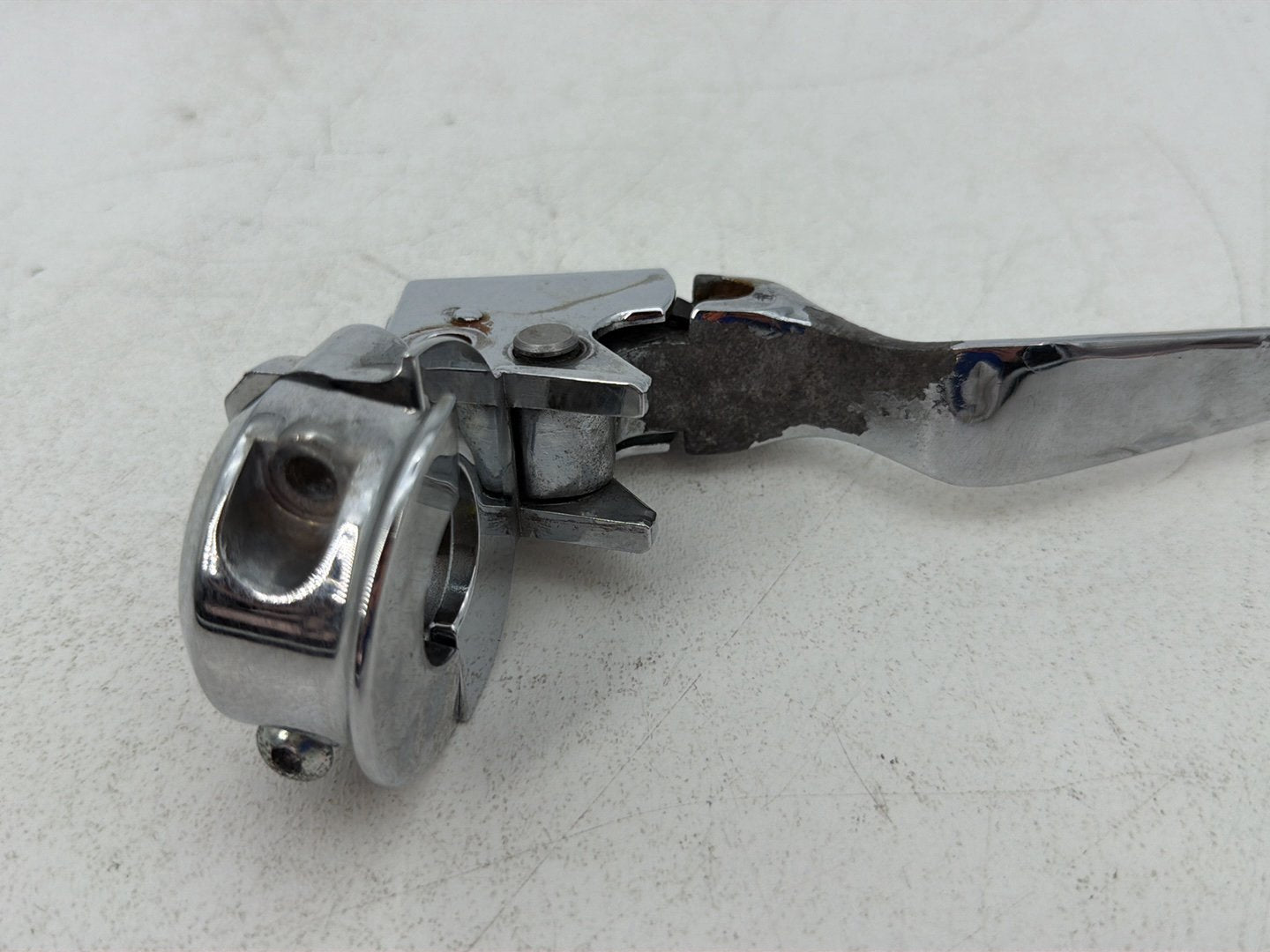 1984 - 1998 Harley-Davidson Touring Electra Glide Classic Front Left Hand Clutch Control Lever 38608-82B