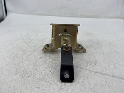 2005 Harley Electra Glide Touring Ultra FLHTCUI OEM Driver Rider Backrest Bracket Mount 52589-09A