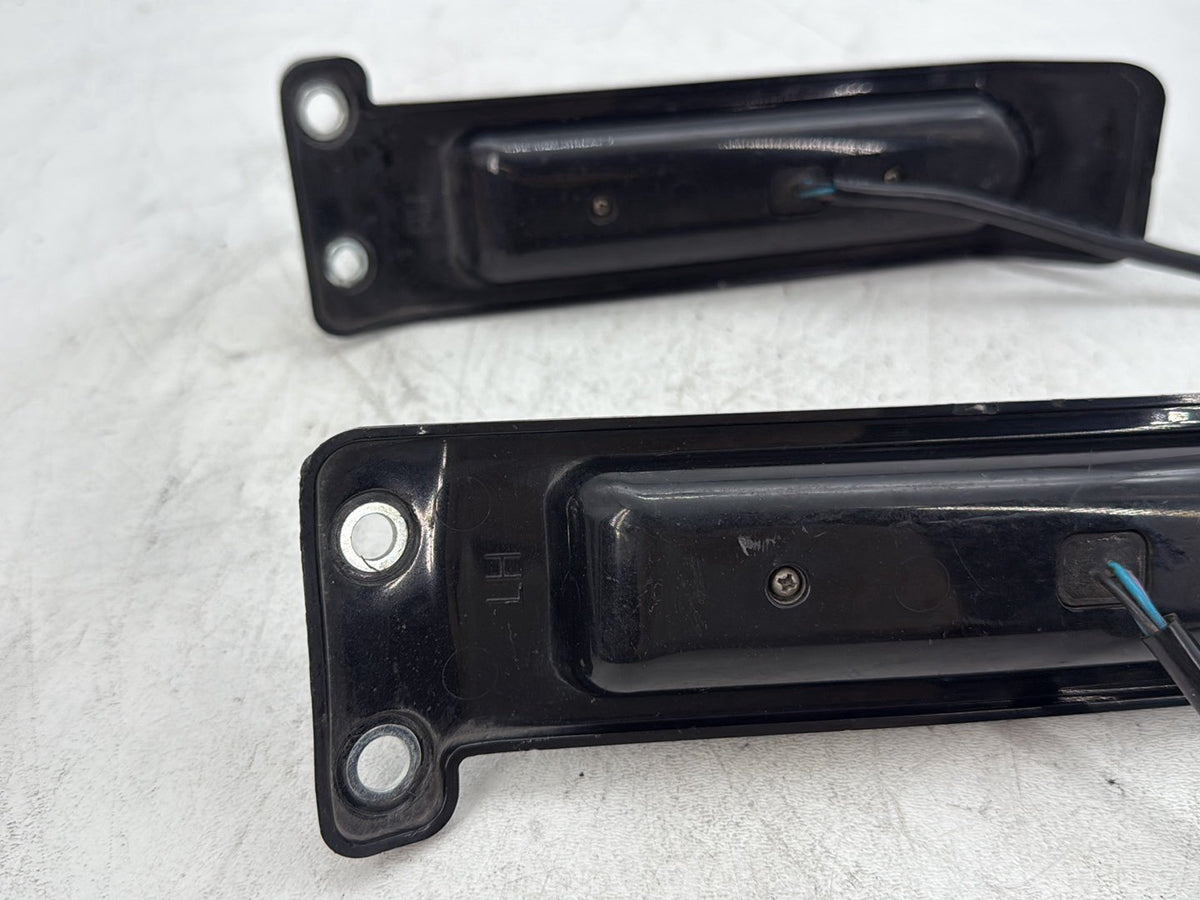 2018 Harley Electra Glide Touring Ultra Front Left Right Turn Signal Indicators