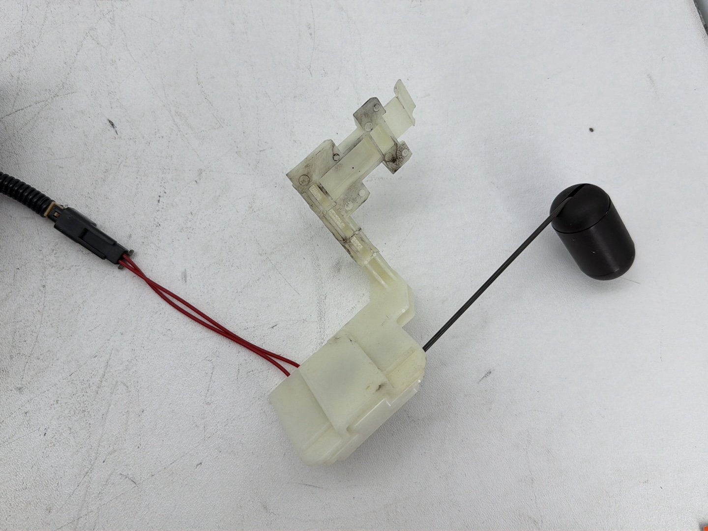 2014 Harley Street Glide Touring FLHXS OEM Fuel Pump Gas Gasoline Petrol Sending
