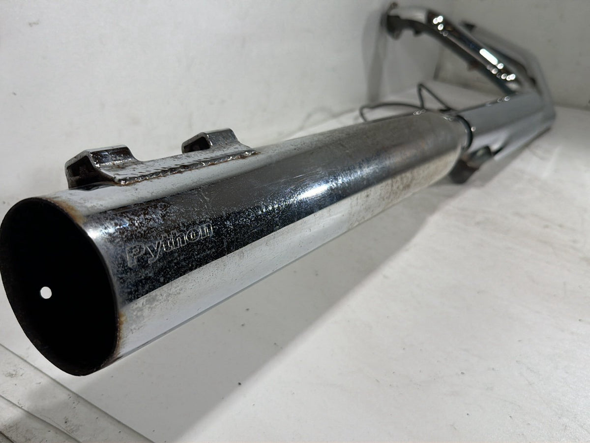 2010 Harley Road King Touring Classic Exhaust Headers Pipe Mufflers Python