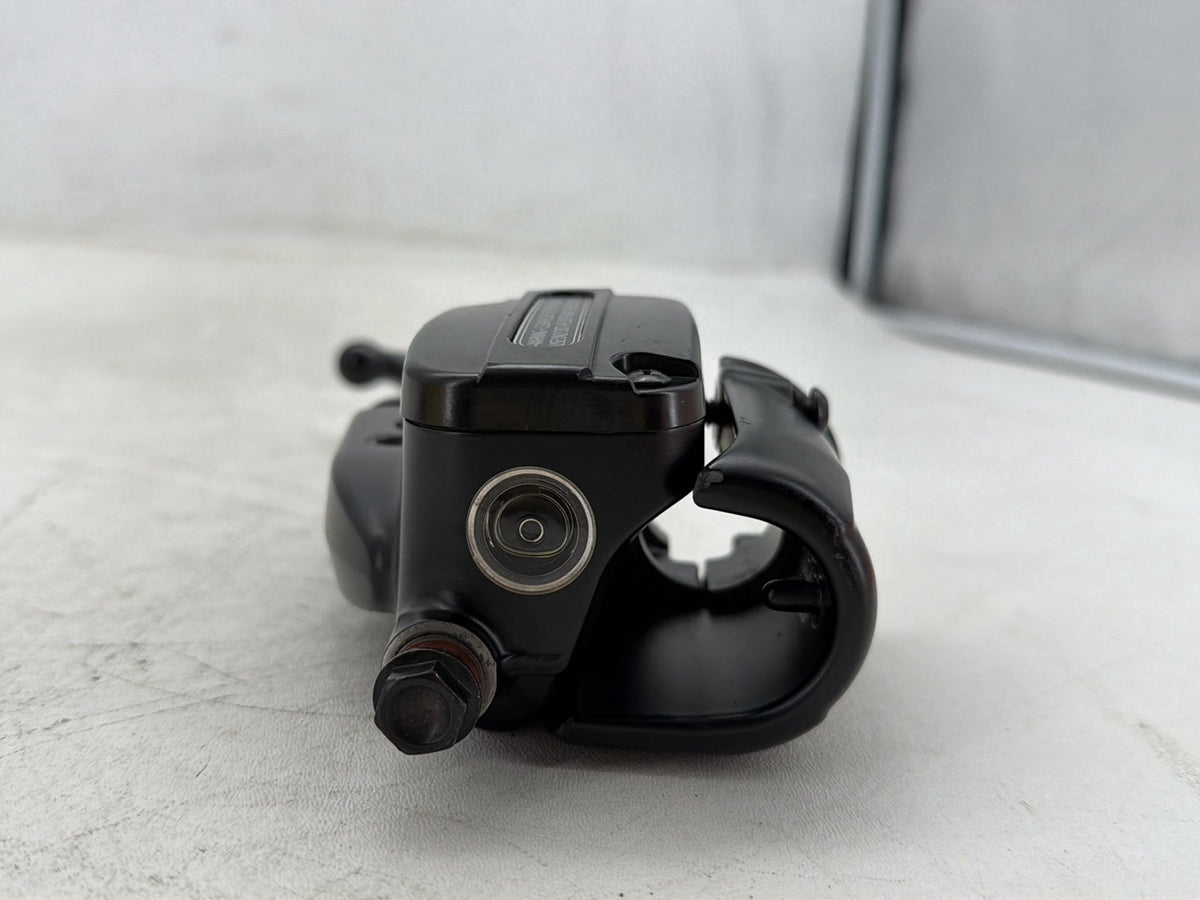 2018 Harley Road Glide Touring FLTRXS OEM Front Right Brake Lever Master Cylinder