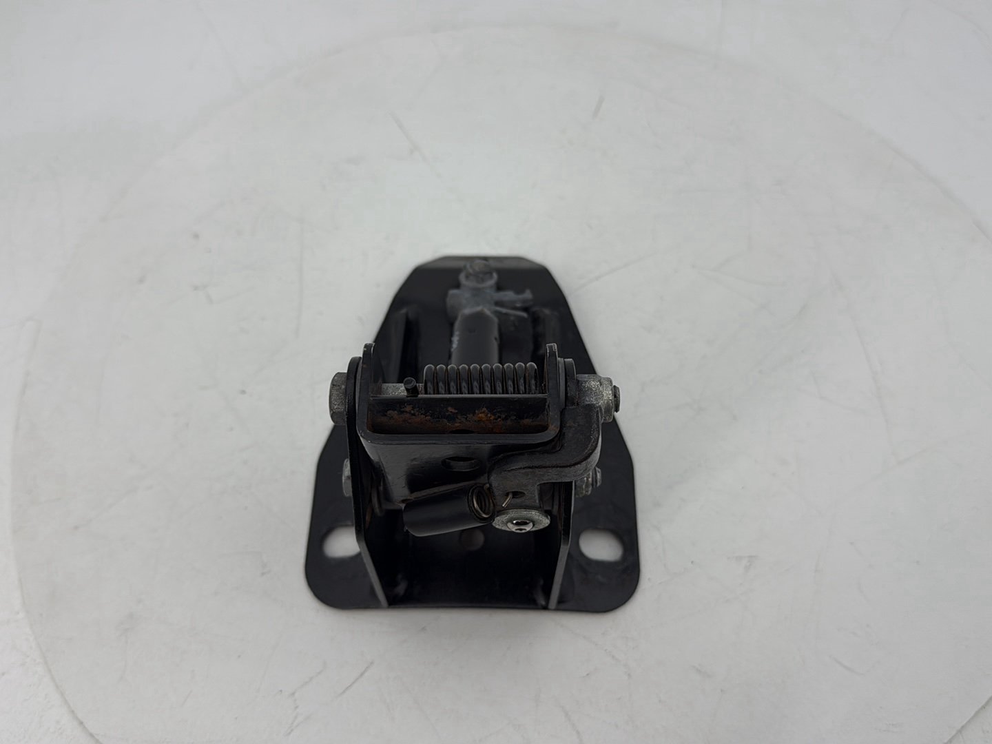 2019 - 2023 Harley-Davidson Touring Street Glide Adjustable Rider Backrest Lift Mount 52482-01A 52482-01A