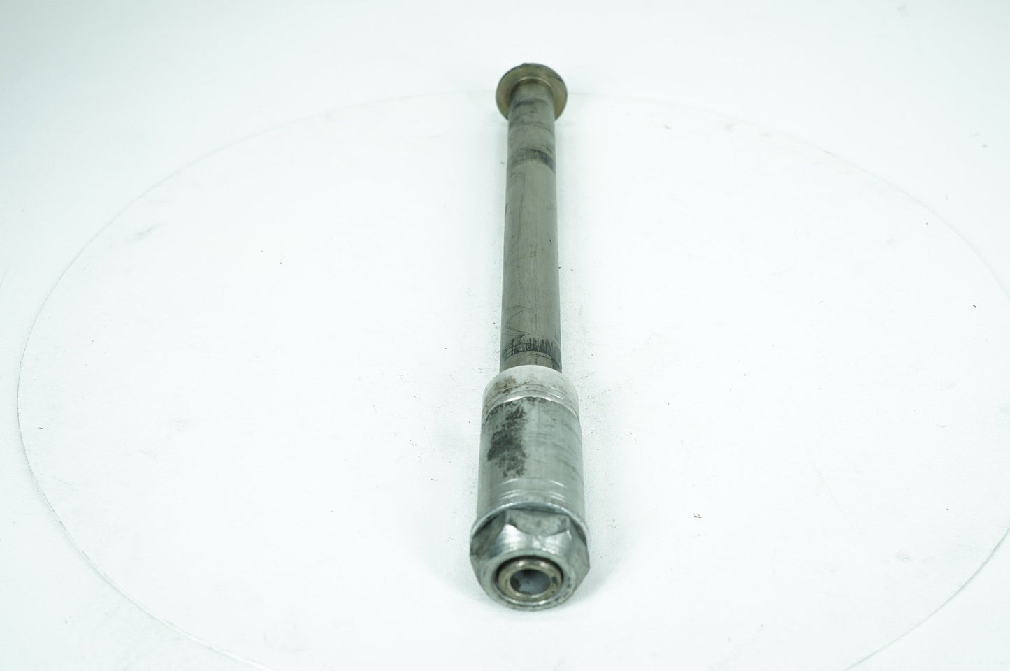 2007 - 2017 Harley-Davidson Dyna Super Glide Custom Rear Wheel Axle Bolt Shaft 41114-08