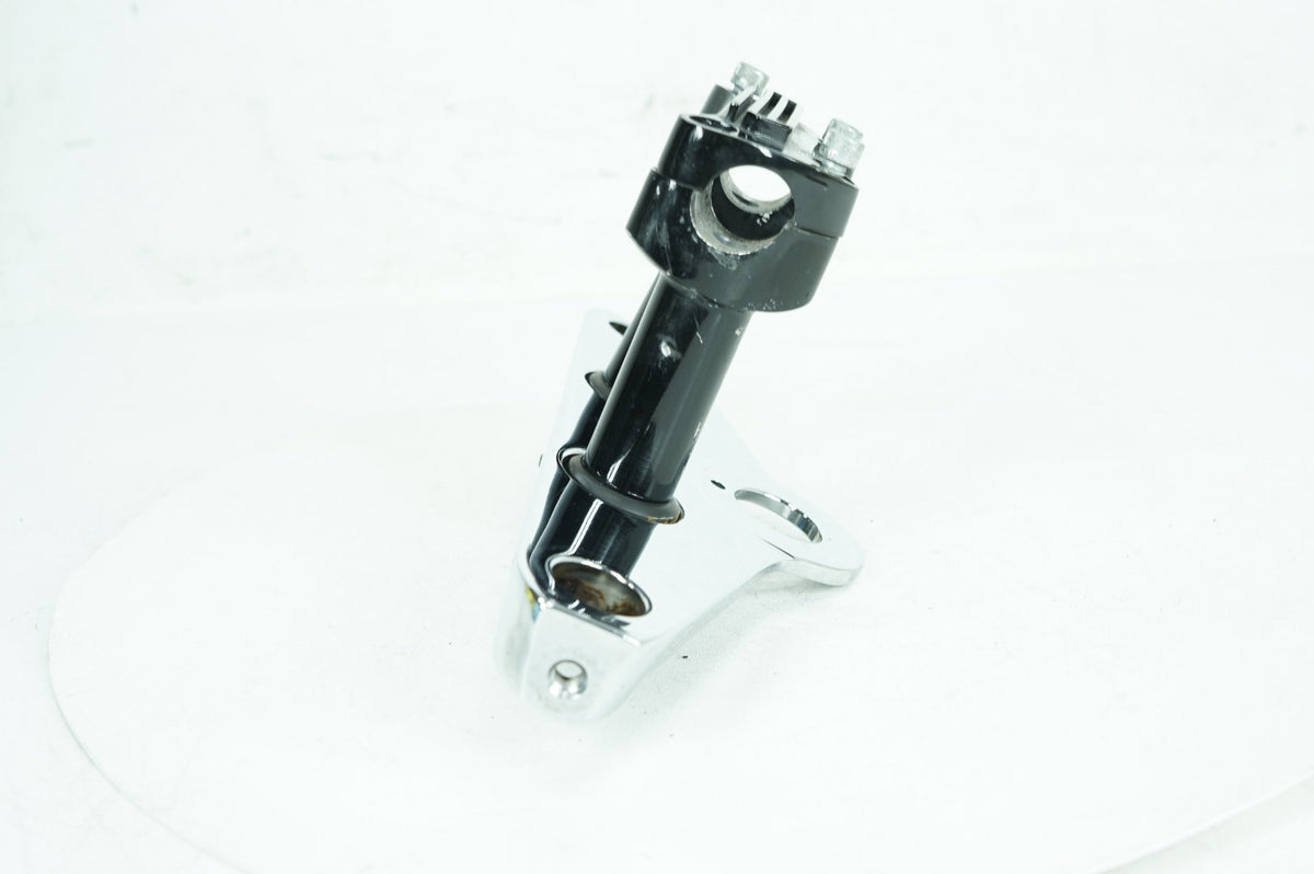2007 Harley Softail FXSTC Custom OEM Front Fork Upper Triple Tree Clamps