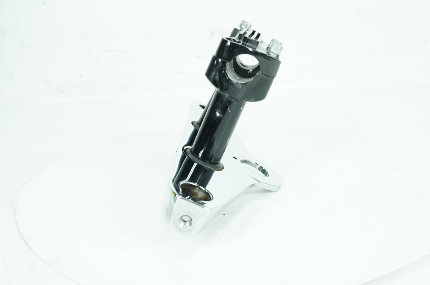 2007 - 2012 Harley-Davidson Softail Custom Front Fork Upper Triple Tree Clamps 45672-80B