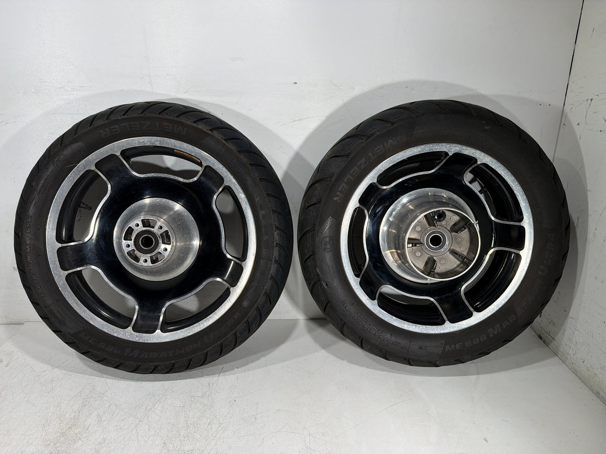 2009 Harley Street Glide Touring FLHX OEM Front & Rear Wheel Rim Tire 17" 16"