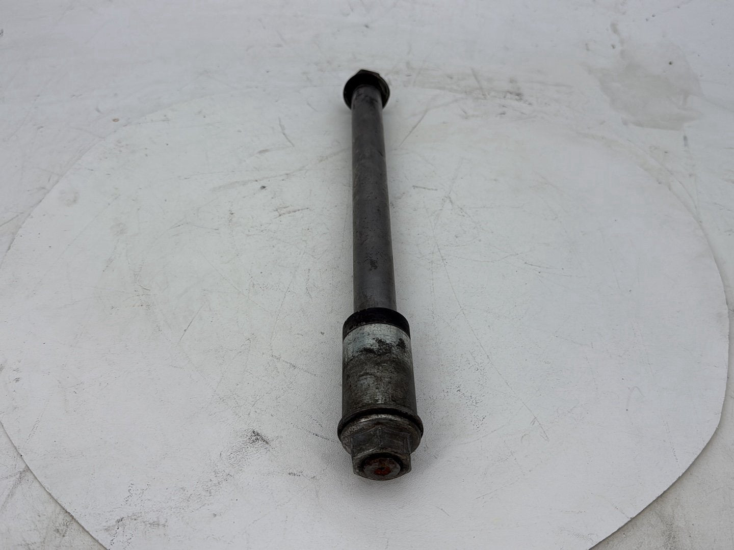2006 Harley Dyna Super Glide Custom FXDCI OEM Rear Wheel Axle Bolt Shaft