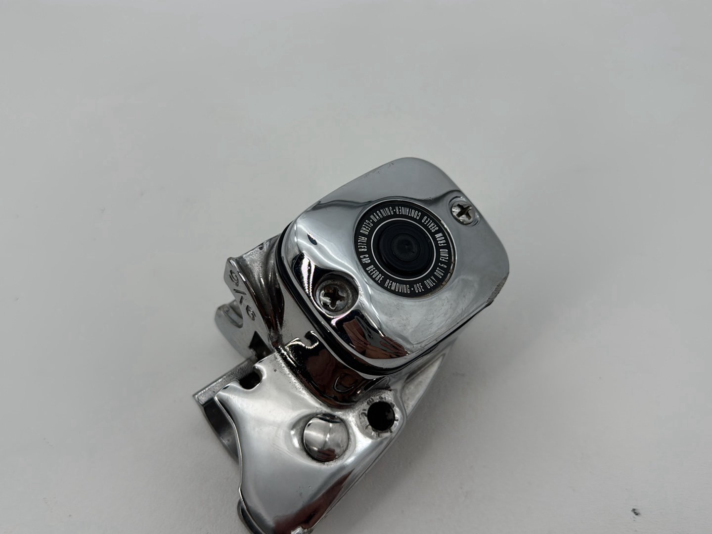 1999 - 2006 Harley-Davidson Dyna Wide Glide Front Right Brake Lever Master Cylinder  	45019-96D