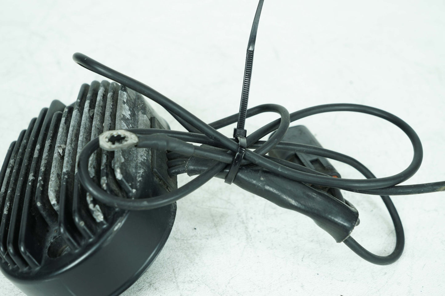 2000 - 2006 Harley-Davidson Softail Fat Boy Voltage Regulator Rectifier  74540-01