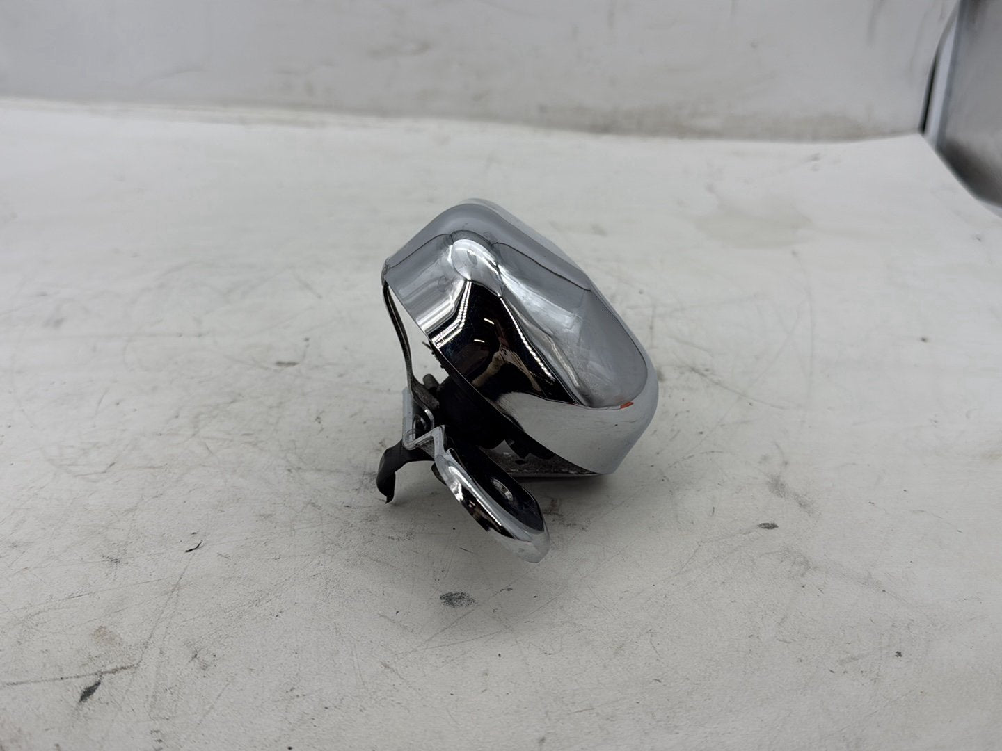 2002 Harley Heritage Softail Classic FLSTC OEM Horn Signal Klaxon Chrome Cover