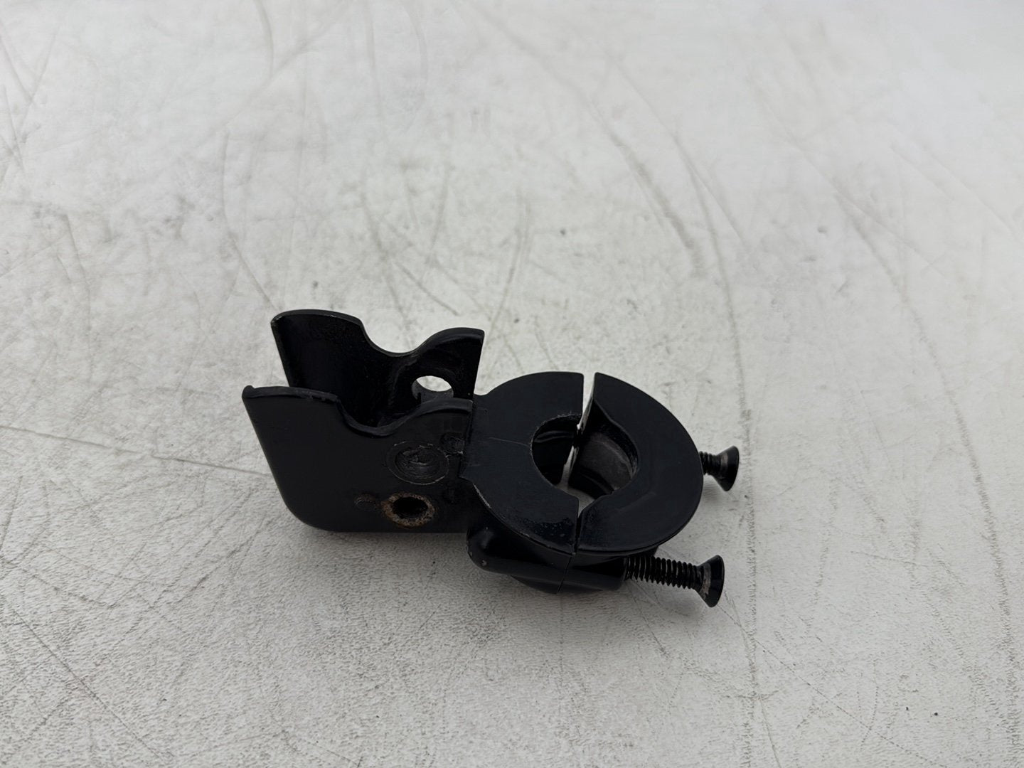 2011 Harley Softail FLSTFB Fat Boy OEM Clutch Control Lever Perch 38608-96