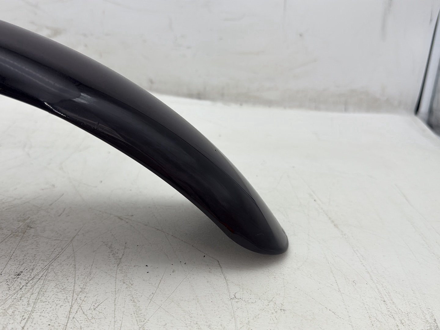 2004 Harley Sportster XL883C 883 Custom OEM Front Wheel Fender Shell Panel