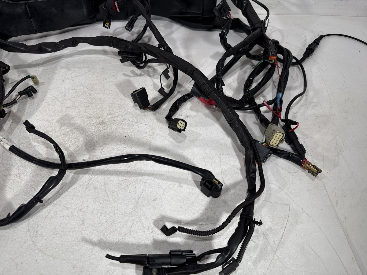 2011 Harley Electra Glide Touring Police OEM Main Wire Wiring Harness Loom ABS