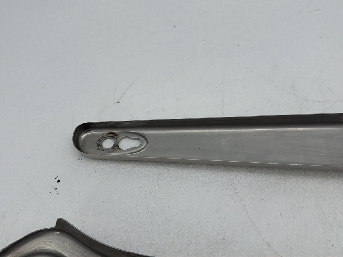 2007 Harley Dyna Street Bob FXDBI OEM Left Right Saddlebag Fender Struts Brackets