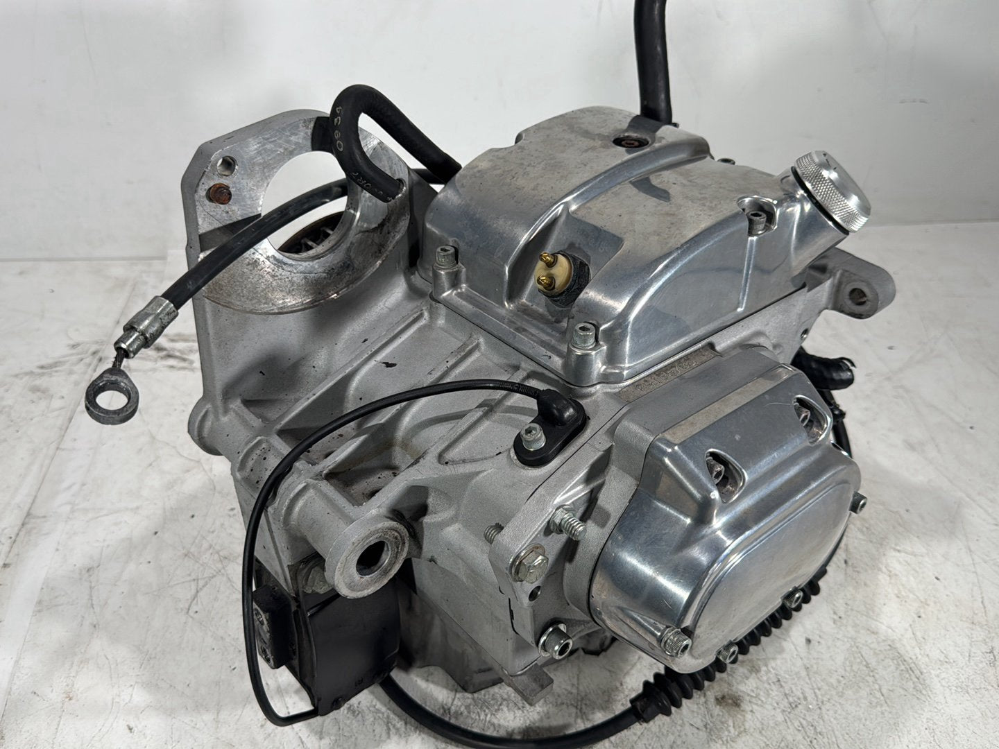 2004 Harley Dyna Super Glide FXDI OEM 5 Speed Transmission Gearbox