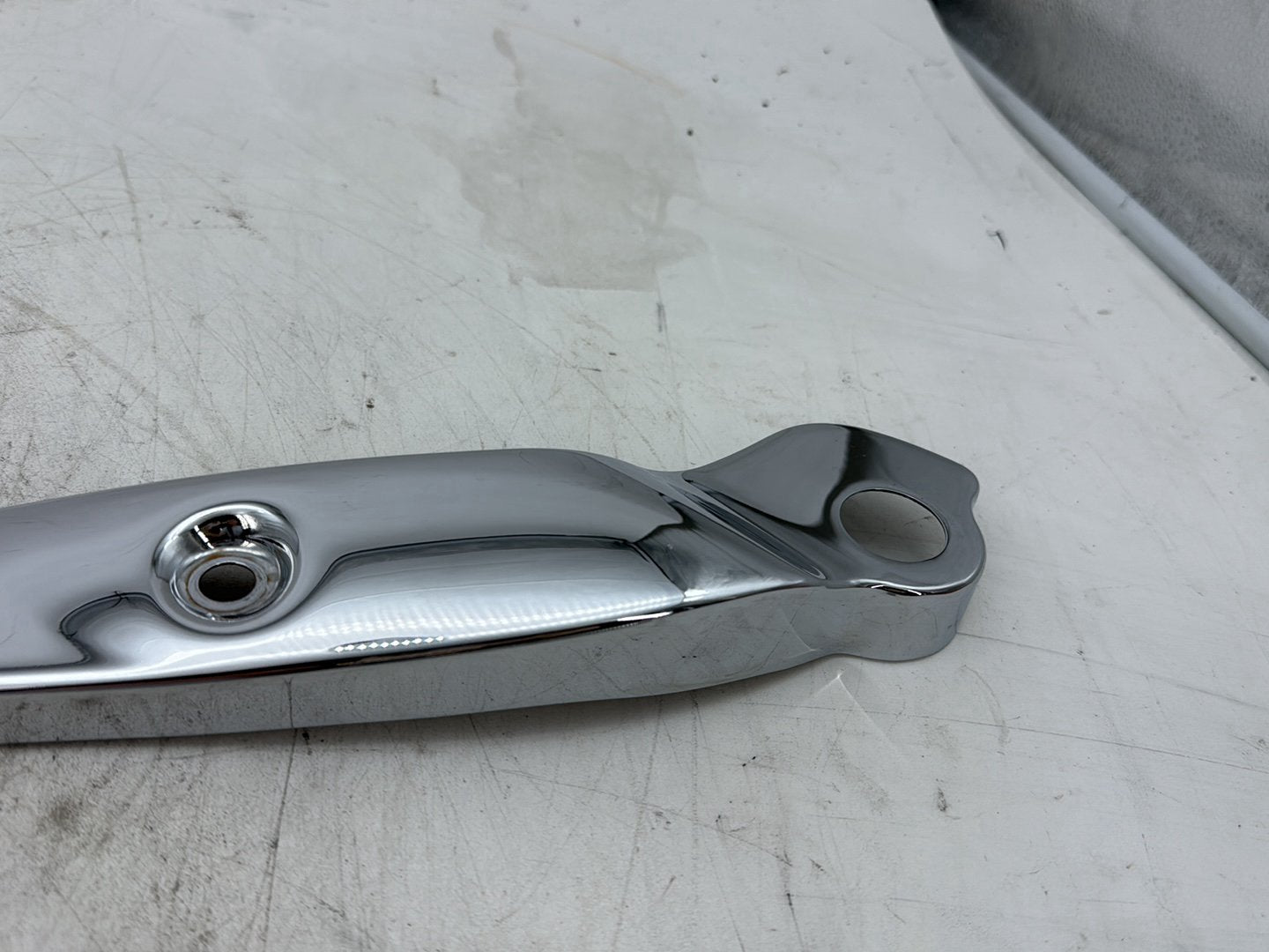 2012 Harley Dyna FXDF Fat Bob OEM Rear Left & Right Fender Support Bracket