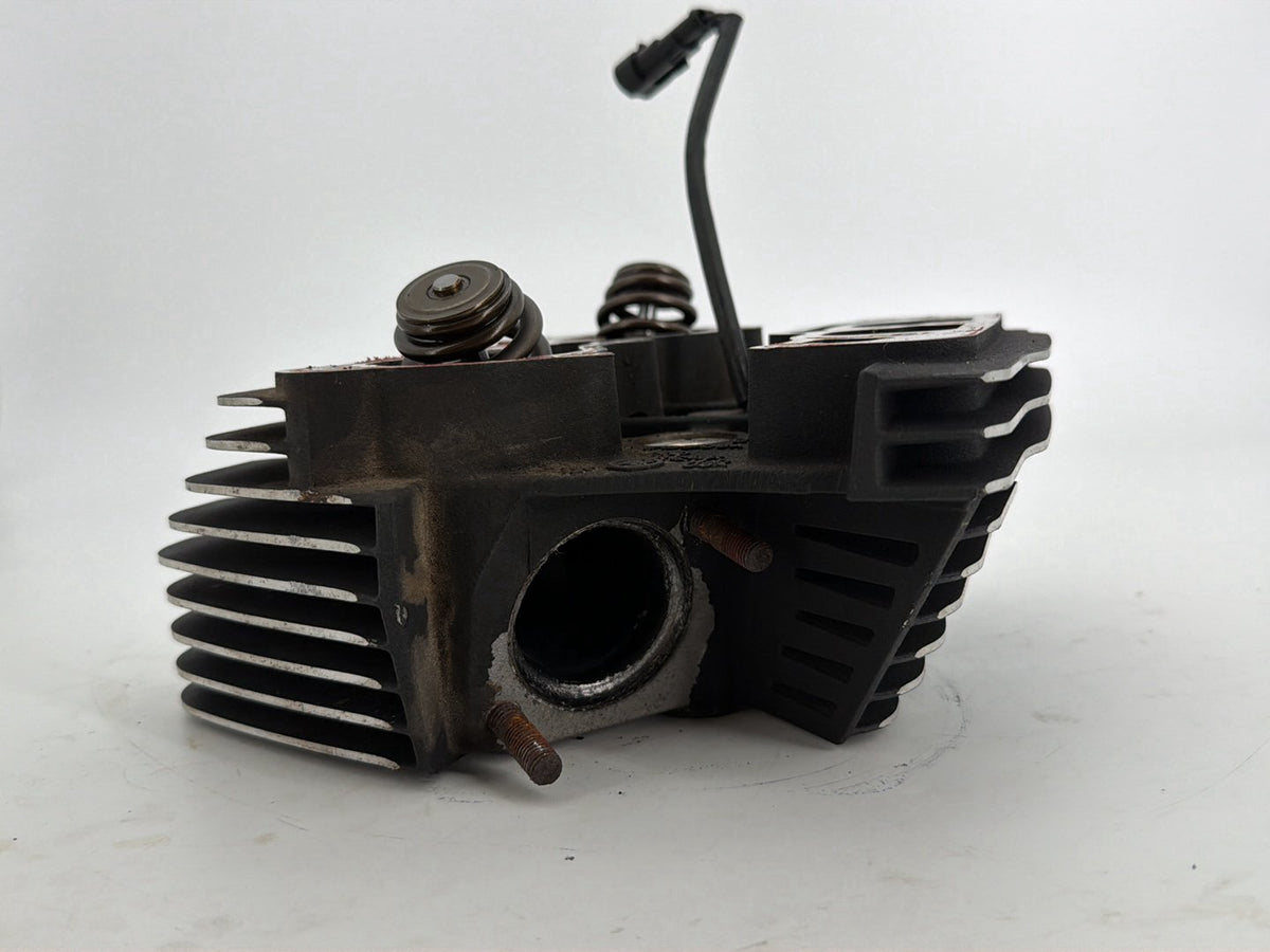 2013 Harley Touring Electra Glide Ultra OEM Rear Twin Cam Engine Cylinder Head