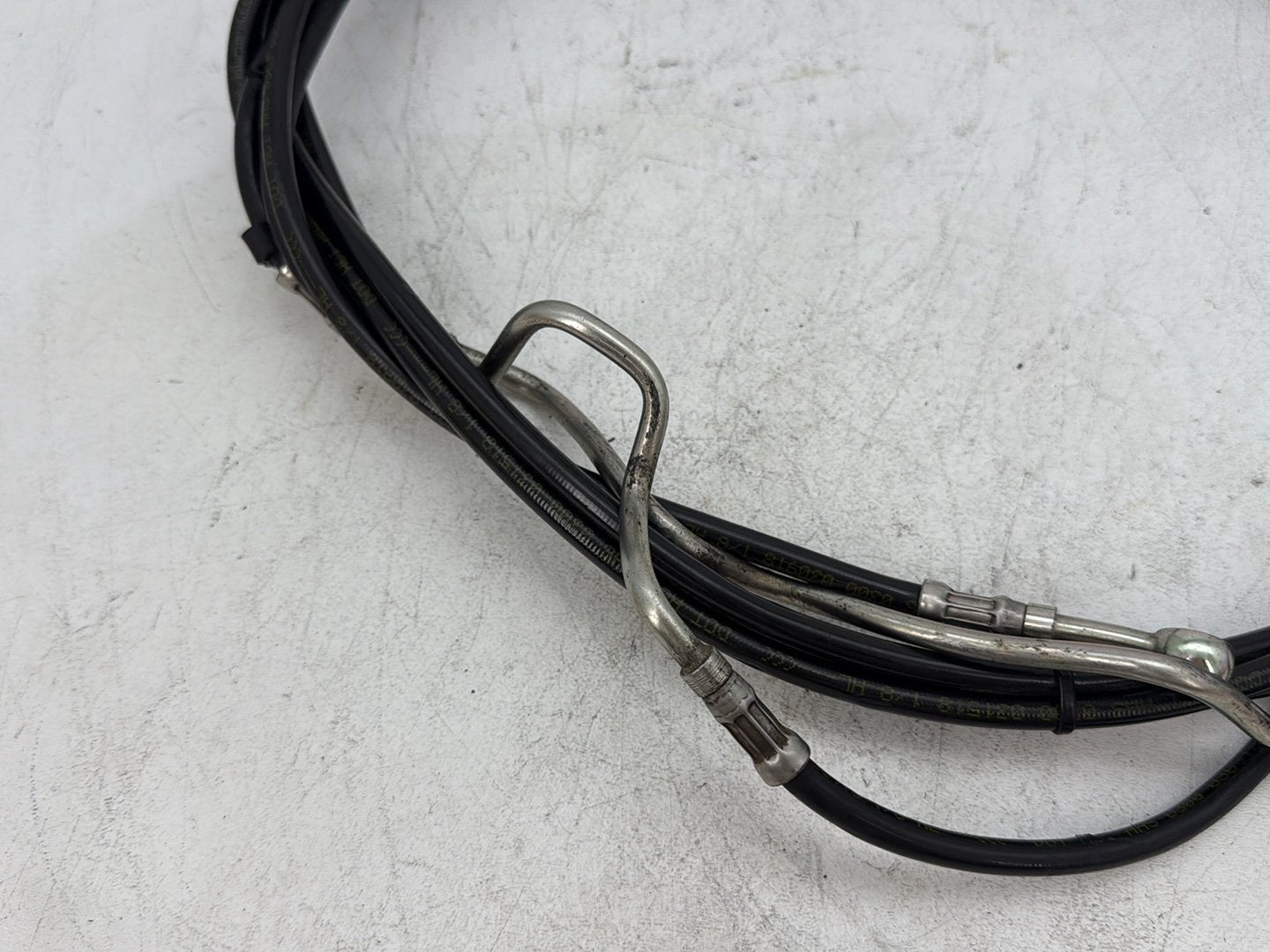 18 Harley Electra Glide Touring Ultra FLHTCU OEM Front Brake Hose Line Pipe ABS