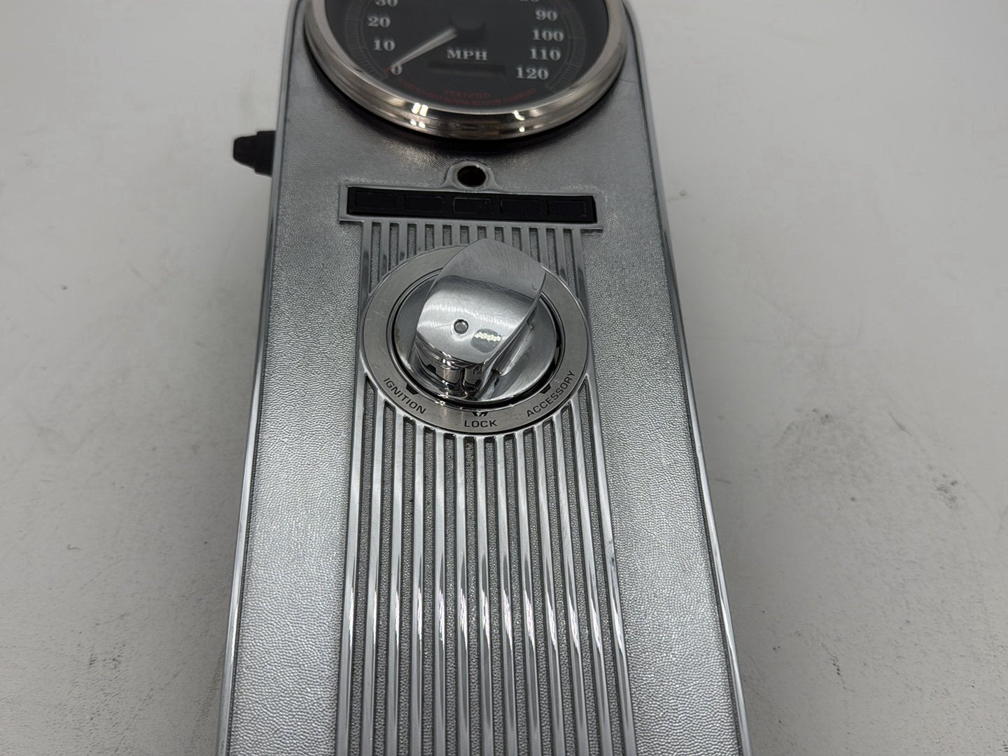 1998 Harley Road King Touring FLHRCI Classic OEM Fuel Tank Dash Console Speedometer NOKey