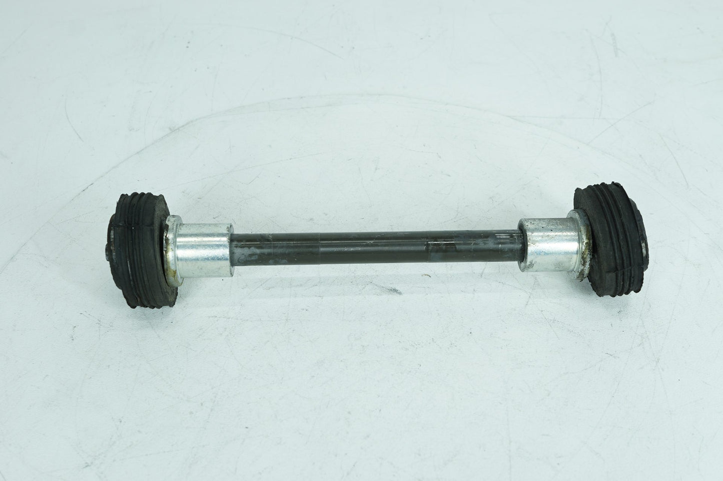 2007 - 2011 Harley-Davidson Touring Electra Ultra Rear Fork Swingarm Pivot Bolt Shaft 47505-02