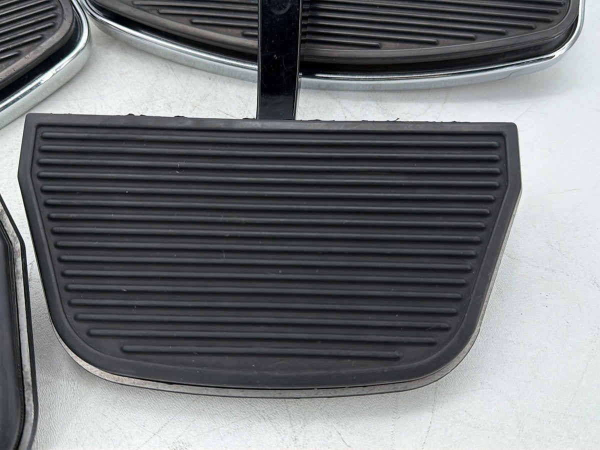 2011 Harley Electra Touring Ultra Left Right Driver & Pass Floorboard Foot Rest