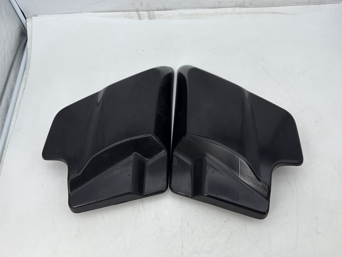2011 Harley Electra Glide Ultra FLHTK OEM Left Right Side Fairing Cover