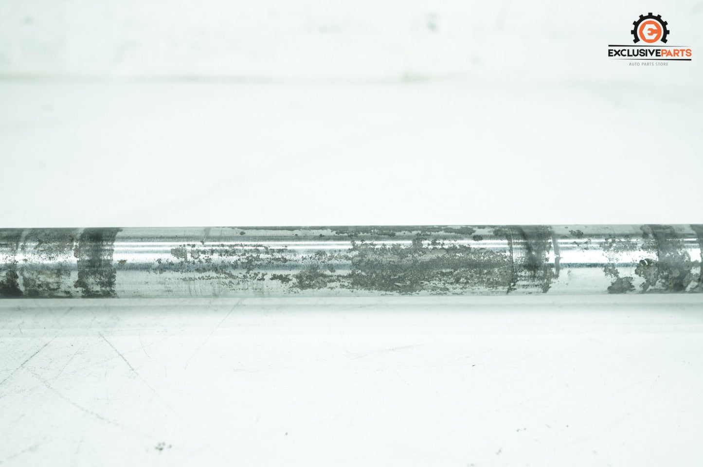 2007 - 2013 Harley-Davidson Touring Electra Glide Classic Rear Wheel Axle Bolt Shaft 41056-09