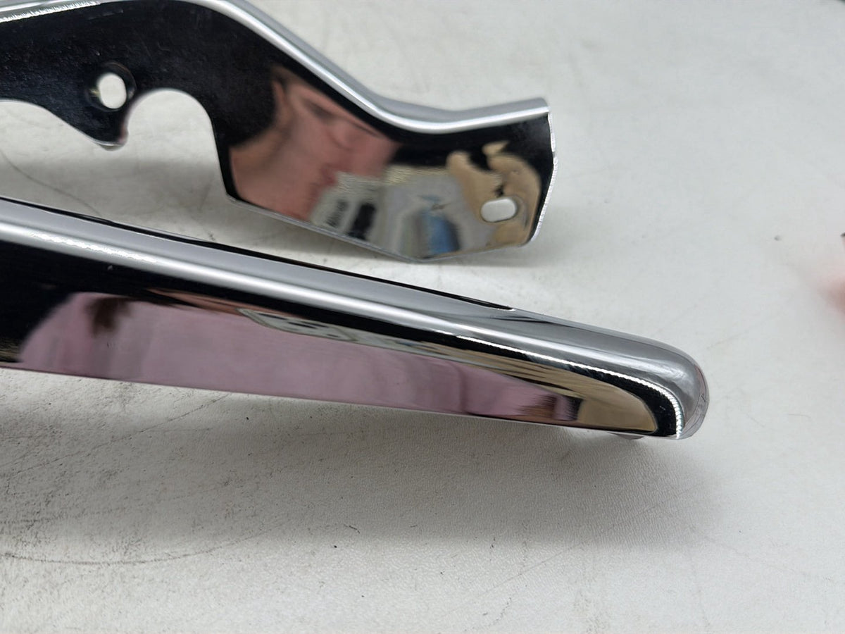 2006 Harley Electra Glide Touring Ultra FLHTCUI OEM Rear Left Right Fender Struts Bracket
