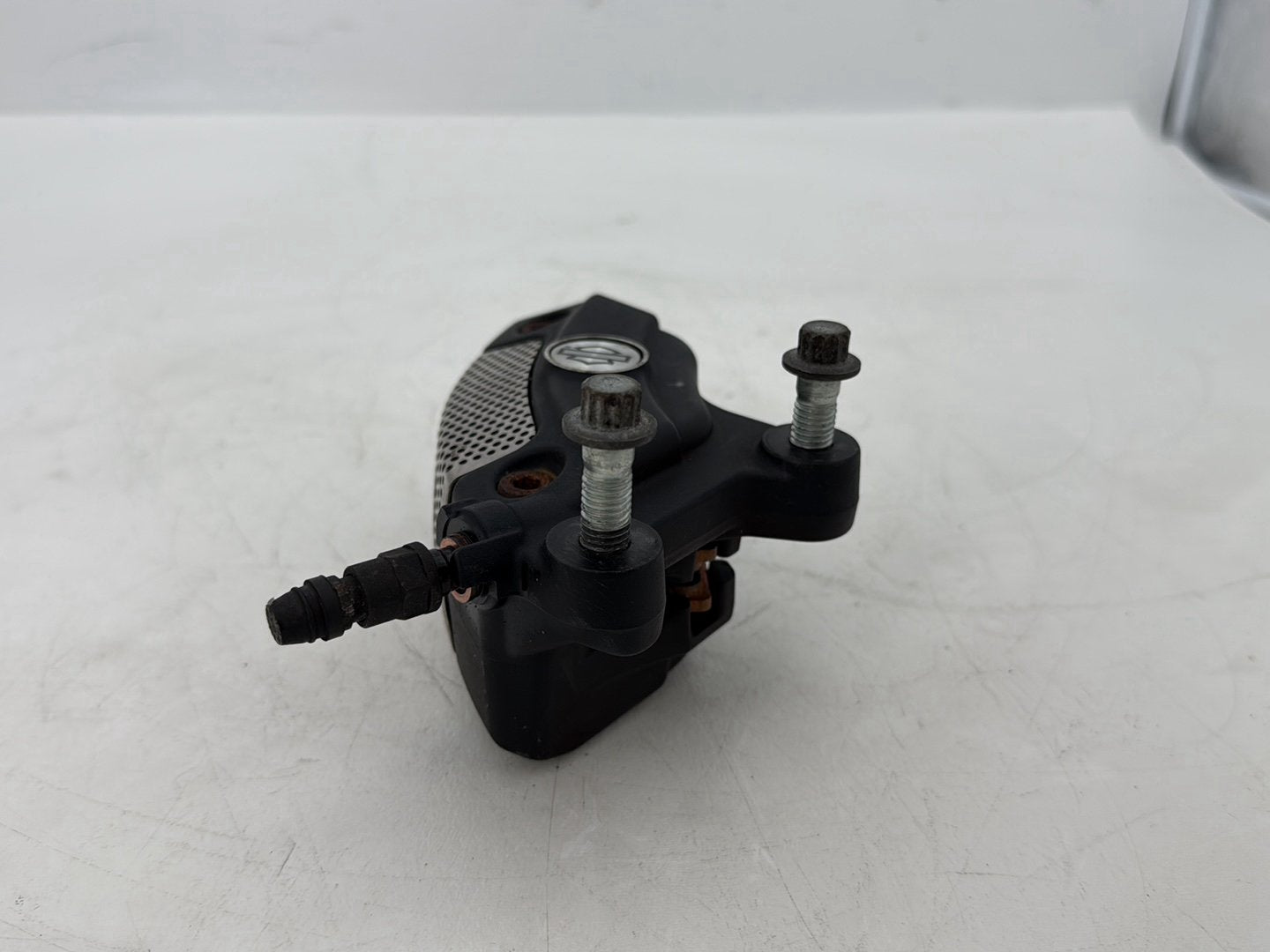 2008 Harley Touring FLHTCU Electra Glide Ultra OEM Front Left 1 Brake Caliper