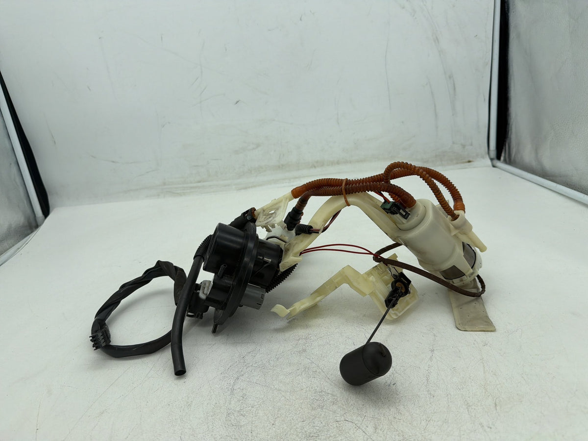 12 Harley Electra Glide Touring Ultra OEM Fuel Pump Gas Gasoline Petrol Sending