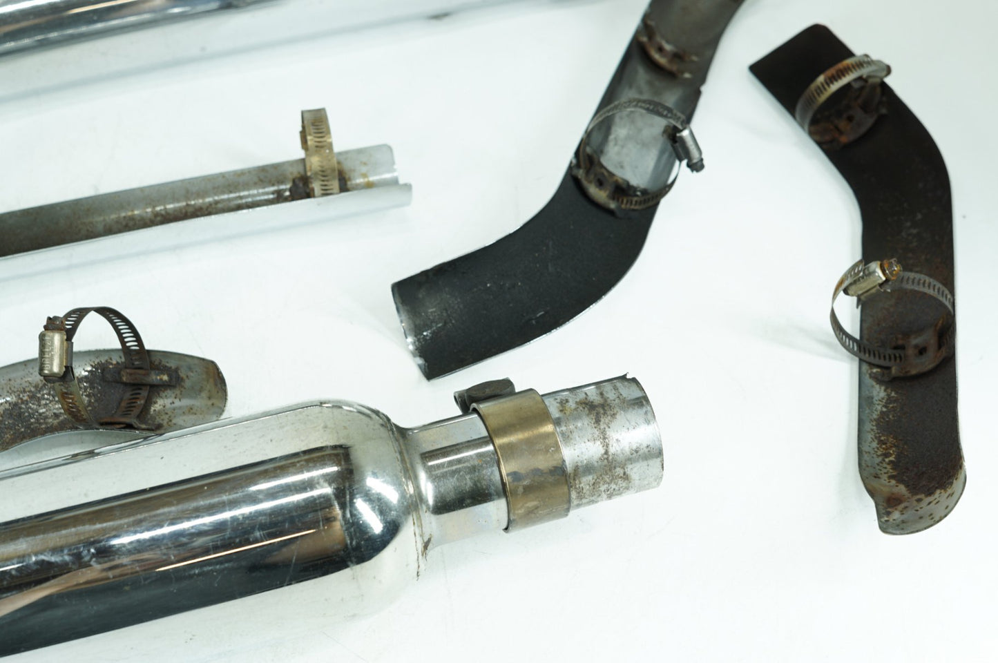 1984 - 1998 Harley-Davidson Touring Electra Glide Ultra Exhaust Header Pipes Muffler  	65627-95A