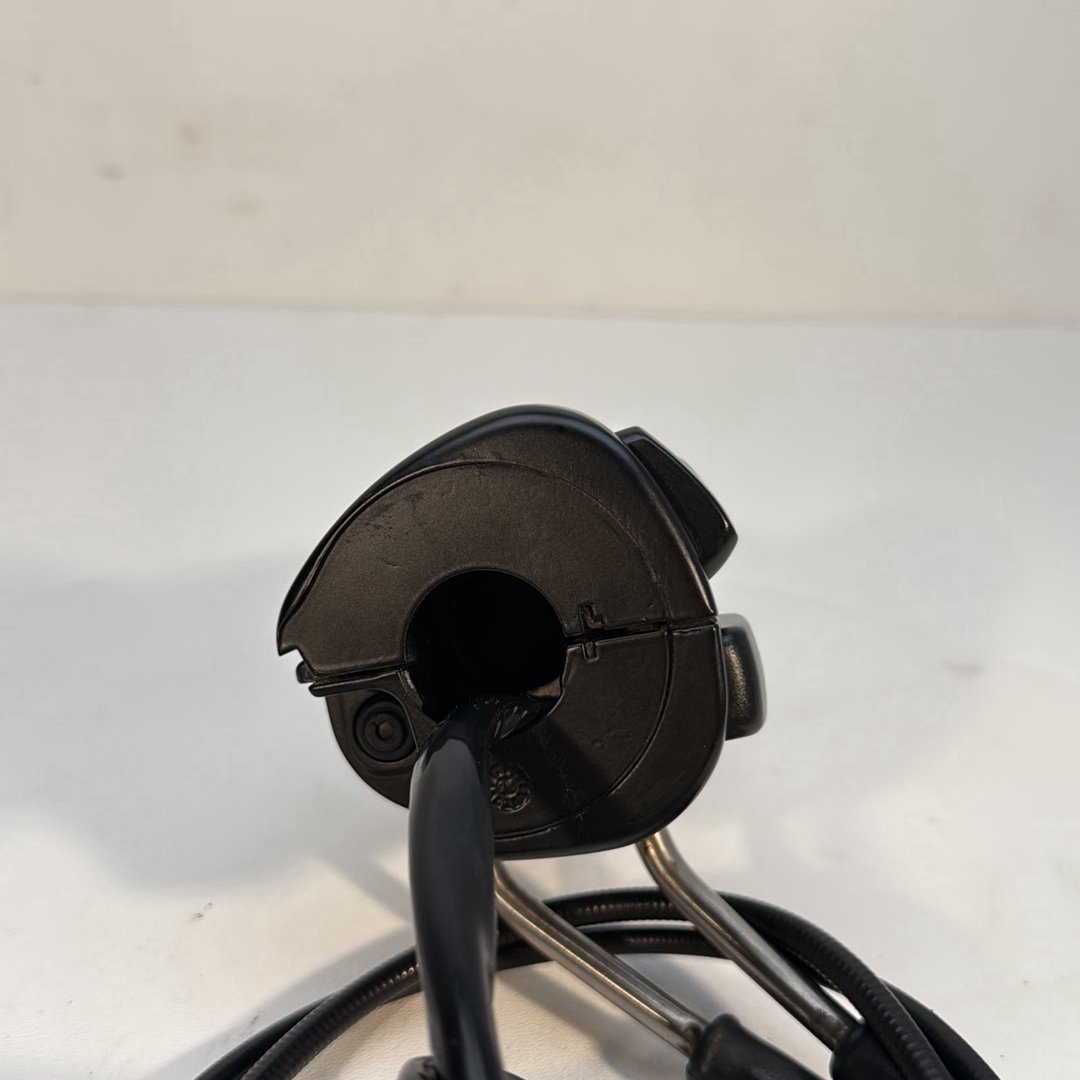 1986 - 2003 Harley-Davidson Sportster Hugger 883 Right Engine Start Kill Switches Controls  	71684-06A