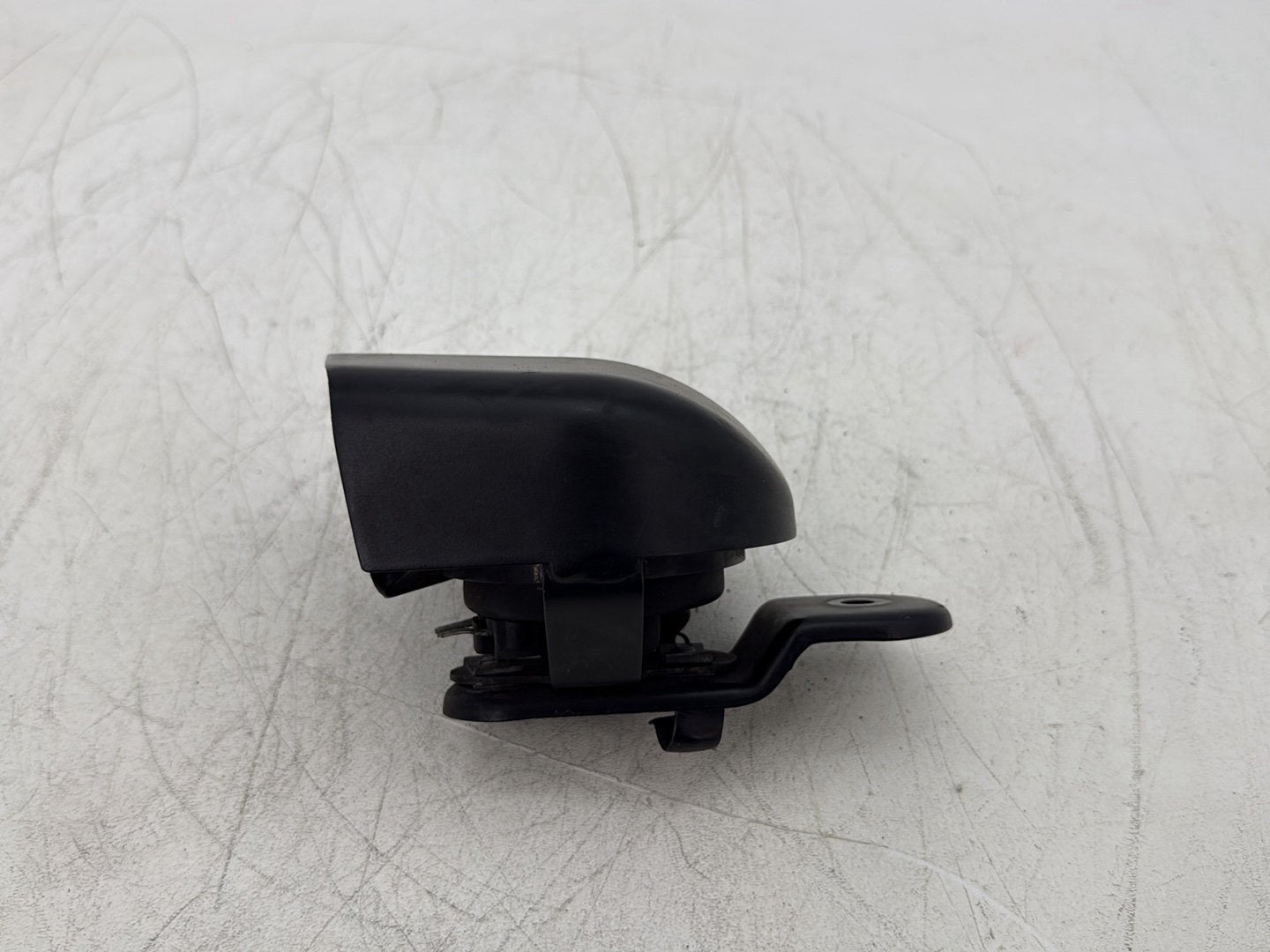 2011 Harley Softail FLSTFB Fat Boy OEM Horn Signal Klaxon Chrome Cover